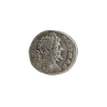 Denarius; Roman deities; Victoria; Septimius Severus (Roman emperor, 146–211) — iconography.
