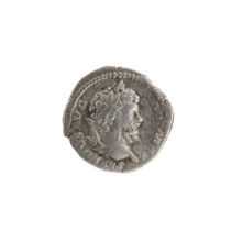 Denarius; Roman deities; Victoria; Septimius Severus (Roman emperor, 146–211) — iconography.