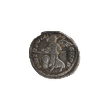 Denarius, silver coin depicting Victoria; maker: Septimius Severus (Roman emperor, 146–211).