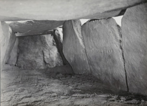 Kerguntuil Dolmen, Trégastel, photograph, inscription: 'Allée couverte de Kerganteul, Trégastel C.