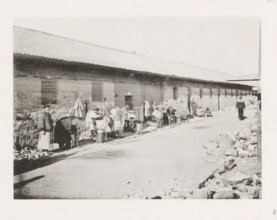 Street barbers in Port Arthur, page, photomechanical print, number: '25', photographer: AN Ljupova,