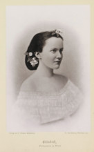 Elisabeth, Prinzessin zu Wied, Photo reproduction of a portrait of Elisabeth zu Wied as a princess,