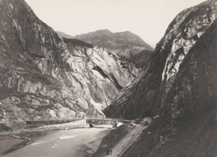 Tunnel 'Das Urnerloch' Schöllenen? and bridge over the Reuss, Gotthard Pass, Switzerland,