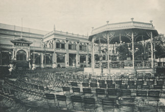 Pailas des fêtes, View of a kiosk in front of Palais des fêtes during the 1894 World Exhibition in