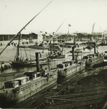 Inauguration of the Suez Canal. Ismaïlia, canal d'eau douce, arrival of the scheiks arabes