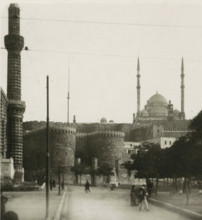Port Said, View of a square in Port Said, stereograph, 1911, photographer, North Africa, paper,