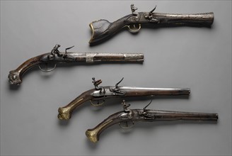 Ensemble de pistolets du 19e siècle