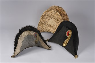 Chapeau de Général et chapeau d'Officier d'Infanterie