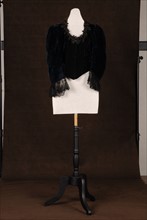 Costume de théâtre : corsage 1900
