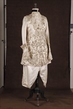 Costume de théâtre : costume d'homme de cour style Louis XV