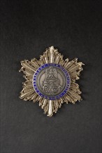Plaque d'habit de l'Ordre de la Couronne de Westphalie