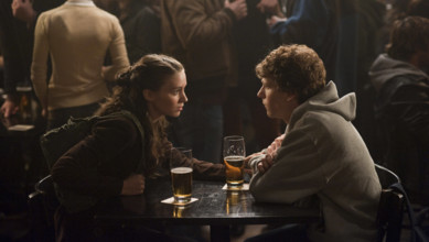 The Social Network - filmstill Rooney Mara & Jesse Eisenberg in The Social Network EDITORIAL USE ONLY Copyright: xCAP/PL