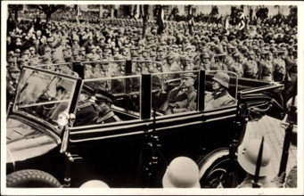 Potsdam Reichspräsident v Hindenburg im Auto AUFNAHMEDATUM GESCHÄTZT