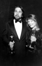 Robert Deniro And Sissy Spacek at the 53rd Academy Awards on March 31, 1981, at the Dorothy Chandler Pavilion in Los Ang