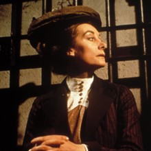 DAS HAUS AM EATON PLACE Upstairs Downstairs GB 1972 1975 JEAN MARSH Rose aka Upstairs Downst