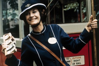 DAS HAUS AM EATON PLACE Upstairs Downstairs GB 1972 1975 JEAN MARSH Rose aka Upstairs Downst