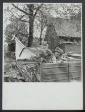 Photo collection Government information service. Preparations and negotiations to the capitulation in Wageningen. Cubicl