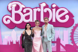 America Ferrera, Margot Robbie und Ryan Gosling bei der Europapremiere des Kinofilms Barbie im Cineworld Leicester Squar