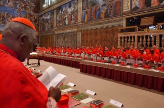 Bildnummer: 59488679  Datum: 18.04.2005  Copyright: imago/epd
Konklave zur Wahl des Papstes am 18