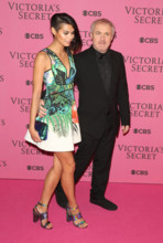 Hikari Yokoyama and Damien Hirst arrives at the Victoria s Secret Fashion Show 2014 held at Earl s Court in London - 02