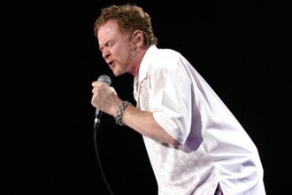 Bildnummer: 50212533  Datum: 12.05.2003  Copyright: imago/Scherf
Sänger Mick Hucknall (GBR/Simply