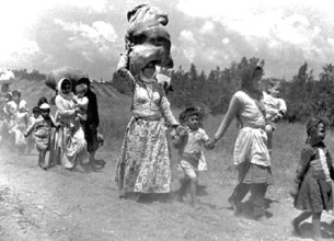 Israel / Palestine: Palestinian women and children driven from their homes by Israeli forces, 1948 The 1948 Palestinian