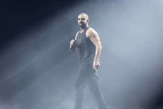 19/ Konzert: Rapper Drake (Aubrey Drake Graham) live in der Berliner Mercedes-Benz-Arena am 09. Maerz 2017. Drizzy, Rap,