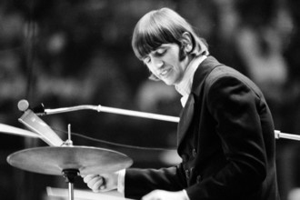 Ringo Starr (GBR) während eines Beatles-Konzerts in Essen