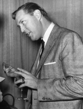 Bill Haley erhält die Goldene Schallplatte für seinen Titel Rock Around The Clock 1955 Bill Haley
