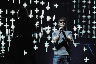 Entertainment Bilder des Tages A-ha Konzert in Berlin 11.05.2022, xlakx, Entertaiment Musik Pop, a-ha emspor, v.l.Die no