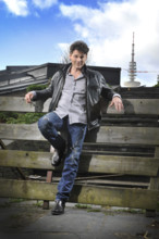 HAMBURG, 30.03.2012 : Morten Harket , Ex Frontmann der Popgruppe a-ha ist im Tropenhaus Planten un Blomen mit Lien Caspa