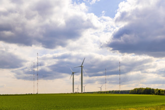 Testanlage WINSENT erforscht Windkraft in luftigen Höhen. In einem Forschungsprojekt untersuchen Wissenschaftler auf der