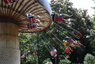 Der Europa-Park ist ein Freizeit- und Themenpark in Rust, Baden-Württemberg, Deutschland; durch die Lockerungen der Coro