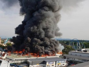 Themen der Woche KW21 Bilder des Tages Grossbrand im Europa Park Rust Nach ersten Informationen ste