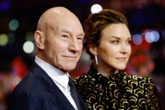 Schauspieler Patrick Stewart bei der Premiere des Films LOGAN anlässlich der 67 Berlinale snapshot
