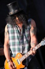 19/ Konzert: Slash, Gitarrist Saul Hudson alias Slash, beim Rock am Ring Festival am Nürburgring, Gesang, Rock, Hard Roc