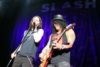 19/ Konzert: Slash, Gitarrist Slash (Saul Hudson) in der Berliner Max-Schmeling-Halle am 12.06.12, Heavy Metal, Rock, Ro