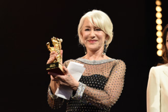 Helen Mirren bei der Verleihung des Goldenen Ehrenbären auf der Berlinale 2020 / 70. Internationale Filmfestspiele Berl