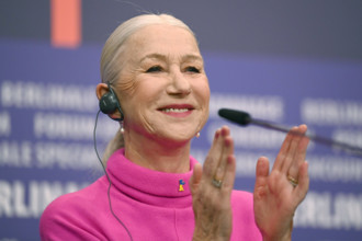 Helen Mirren bei der Pressekonferenz zum Kinofilm Golda auf der Berlinale 2023 / 73. Internationale Filmfestspiele Berli