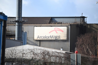 Stock 06.03.2023 ArcelorMittal Hamburg Hamburg Hamburg Deutschland *** Stock 06 03 2023 ArcelorMittal Hamburg Hamburg Ge