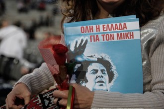 Mikis Theodorakis, 95. Geburtstag am 29. Juli Mikis Theodorakis ist ein griechischer Komponist, Schriftsteller und Polit