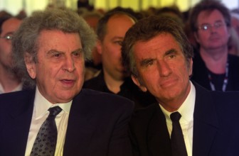 Mikis Theodorakis, 95. Geburtstag am 29. Juli Verleihung des Erich-Wolfgang-Korngold-Preises in Bonn: Preisträger Mikis