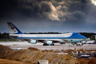 Bilder des Tages Hannover Die Airforce One auf dem Rollfeld am Hannover Airport, The the Airforce One at Hannover Airpo