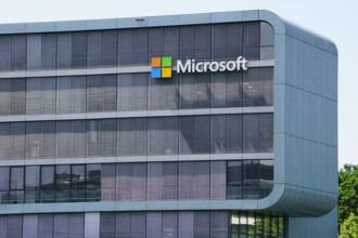 RheinauArtOffice, Solitärgebäude von Microsoft mit Logo in Köln, Nordrhein-Westfalen, Kundenbetreuung, Schulungen *** Rh