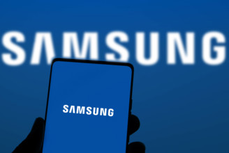 Dhaka, Bangladesch, 11. November 2024: Samsung-Logo auf Smartphone-Bildschirm.