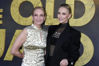 Uma Thurman, Charlize Theron