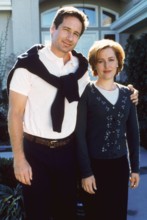 The X-Files (1993 - ) - filmstill The X-Files (1993 - ) (Season 6, Episode 15, Arcadia ) David Duchovny, Gillian Anderso