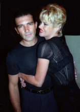 Antonio Banderas and Melanie Griffith 1997 Photo By Adam Scull/PHOTOlink/MediaPunch PUBLICATIONxINxGERxSUIxAUTxONLY Cop