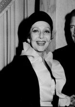 Loretta Young at the March of Dimes Olympic Gala, 1984 PUBLICATIONxNOTxINxUSA Copyright: xRonxWolfsonx/xMediaPunchx