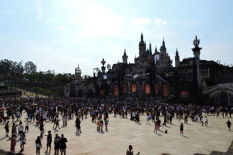 RECORD DATE NOT STATED Public arrives for the last day of Tomorrowland Brazil Itu(SP), 10/13/2024 - ENTERTAINMENT / FEST